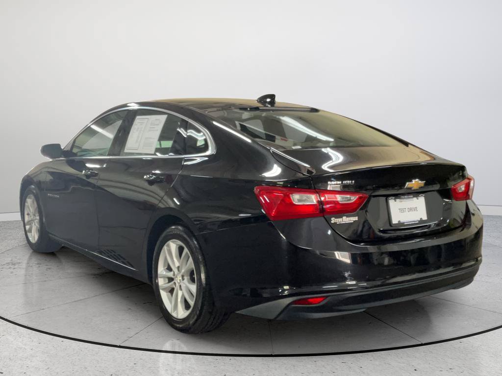 Certified 2017 Chevrolet Malibu LT FWD image 9