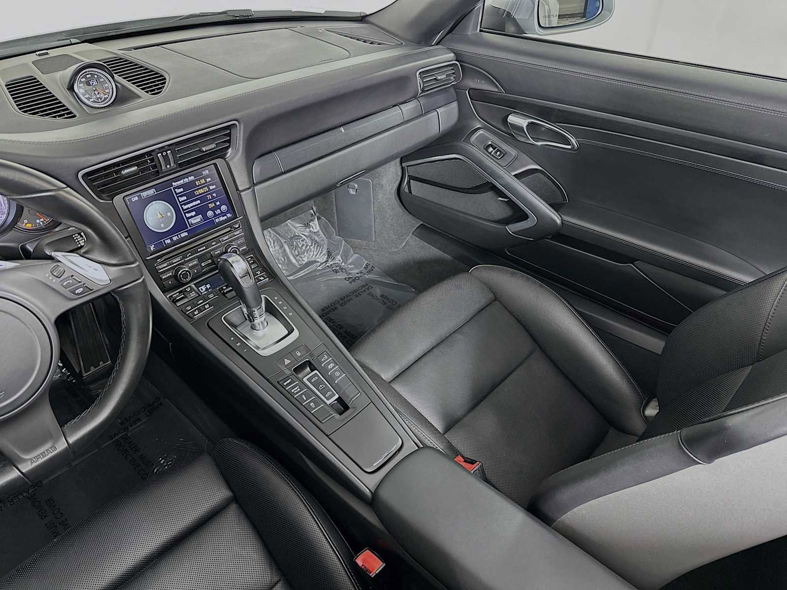 Certified 2015 Porsche 911 Carrera GTS image 25