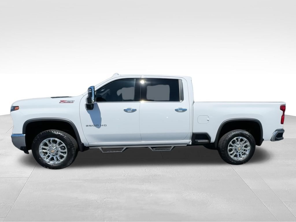 Used 2024 Chevrolet Silverado 2500 LTZ w/ LTZ Convenience Package AWD/4WD image 5