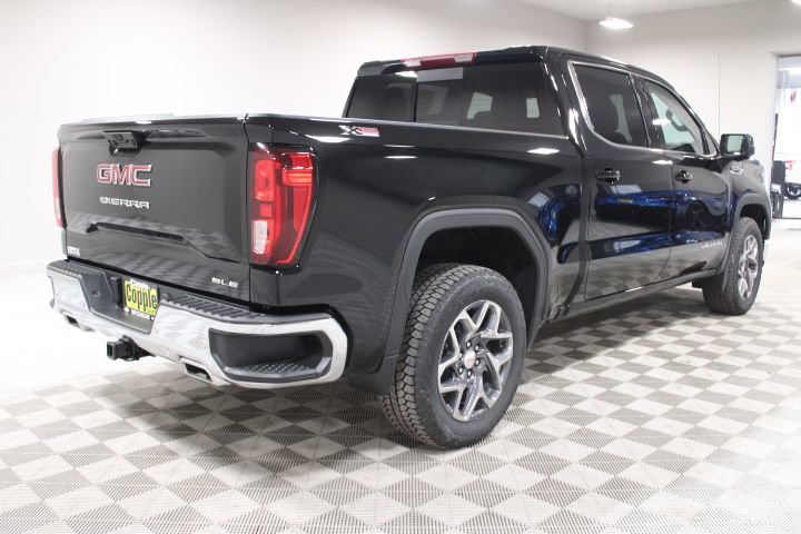New 2026 GMC Sierra 1500 SLE AWD/4WD image 11