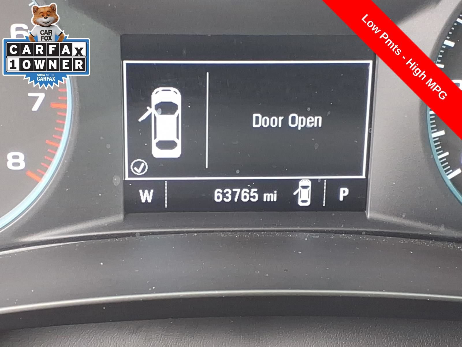 Used 2022 Chevrolet Malibu LT FWD image 25