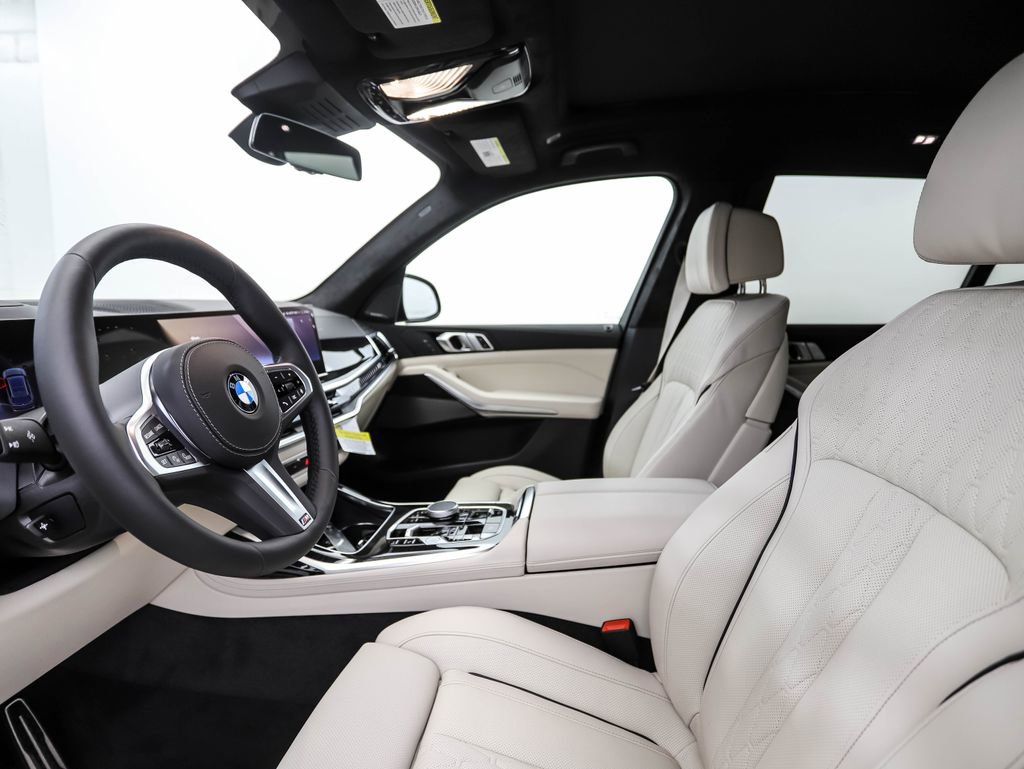 Used 2026 BMW X7 xDrive40i w/ M Sport Package image 10