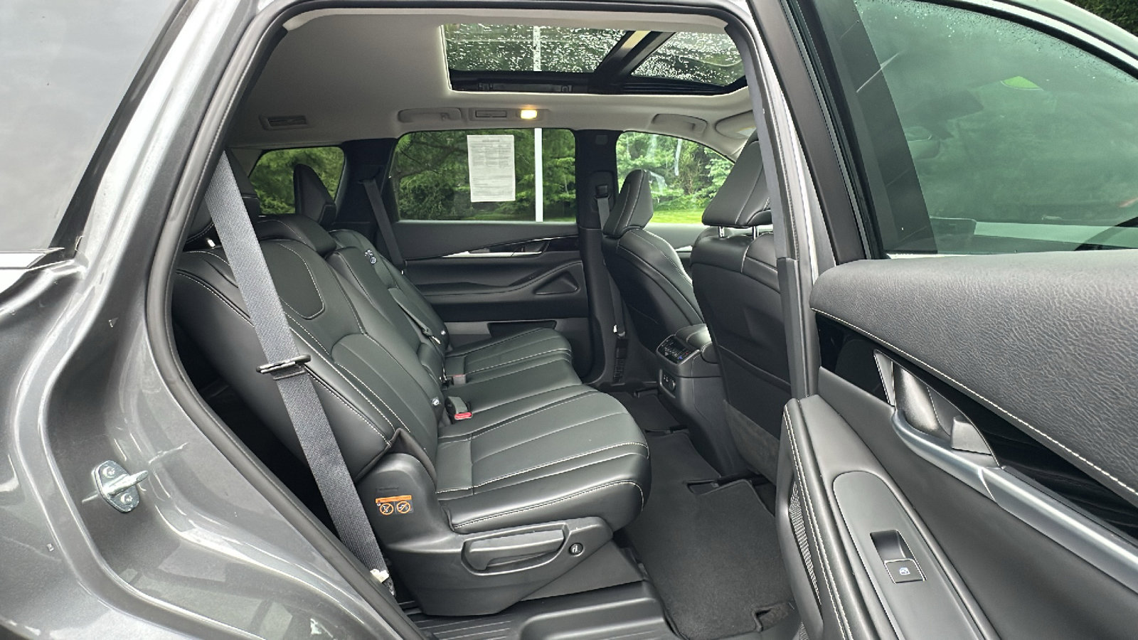 Certified 2024 INFINITI QX60 Pure image 24