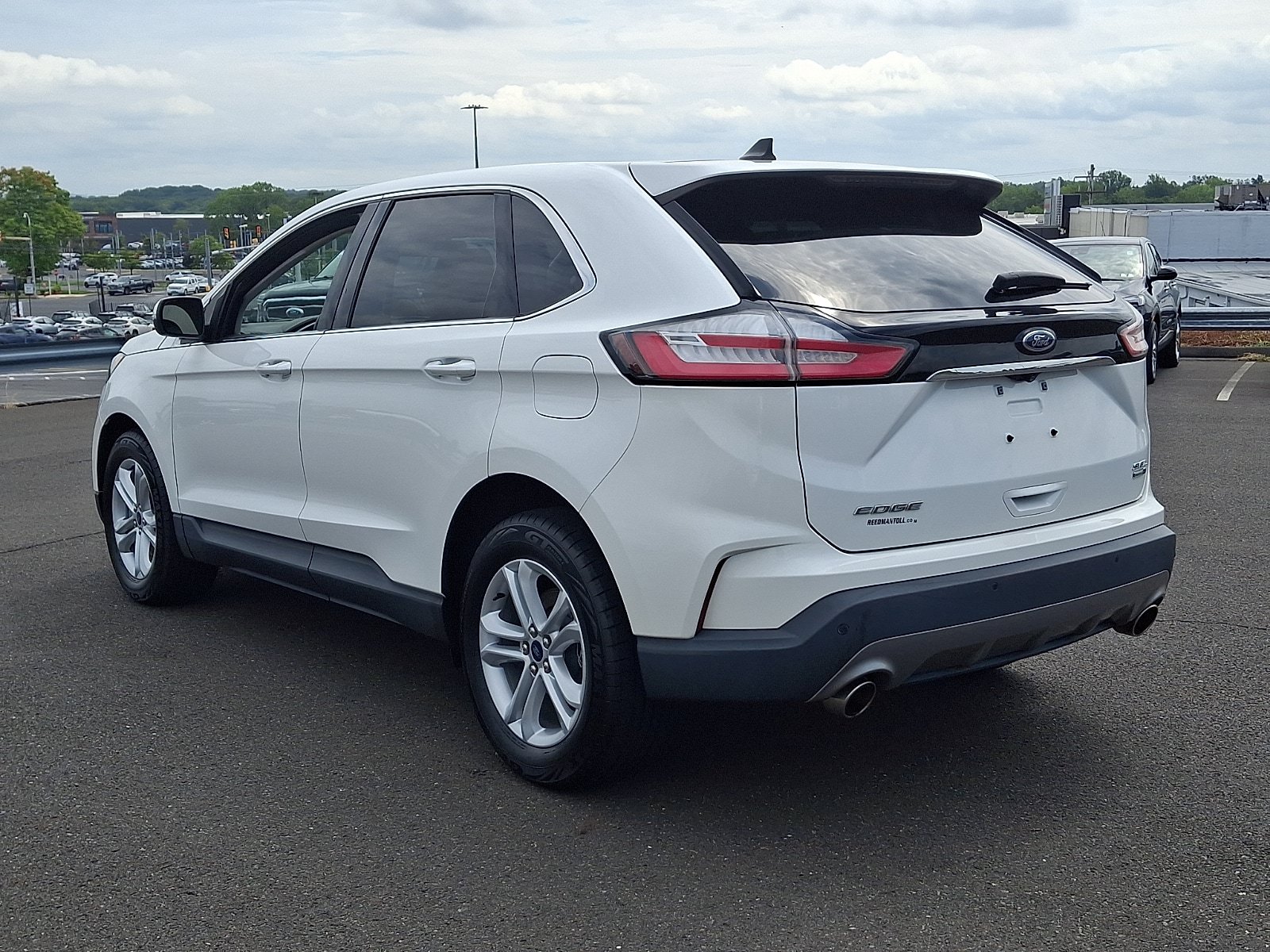 Used 2020 Ford Edge SEL w/ Convenience Package AWD/4WD image 4