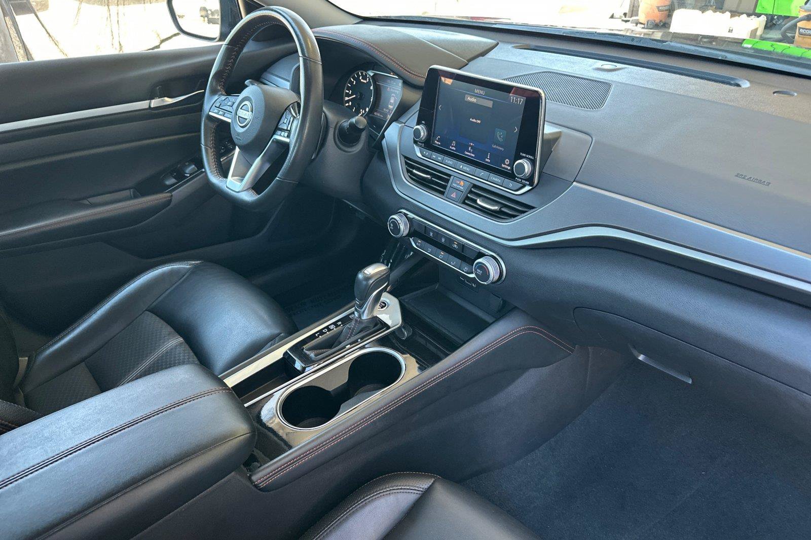 Certified 2024 Nissan Altima 2.5 SR FWD image 15