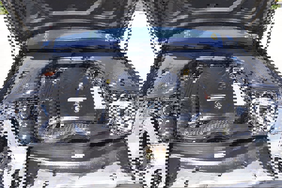 Used 2017 Mercedes-Benz E 300 image 4