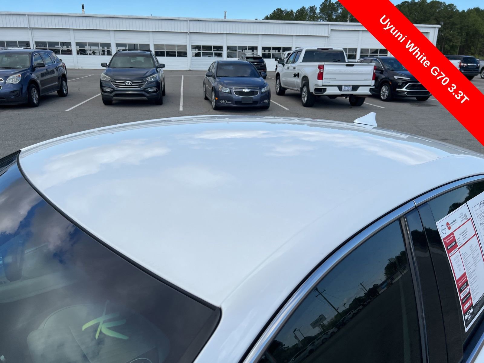 Used 2022 Genesis G70 3.3T image 10