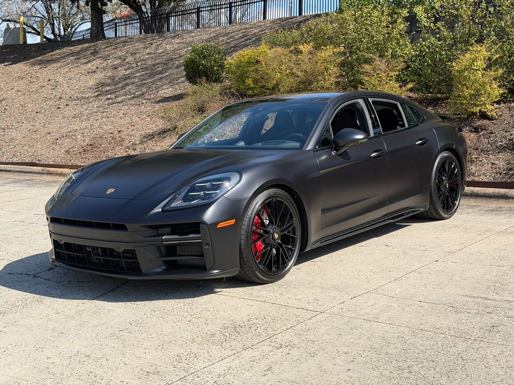 Used 2026 Porsche Panamera GTS image 7