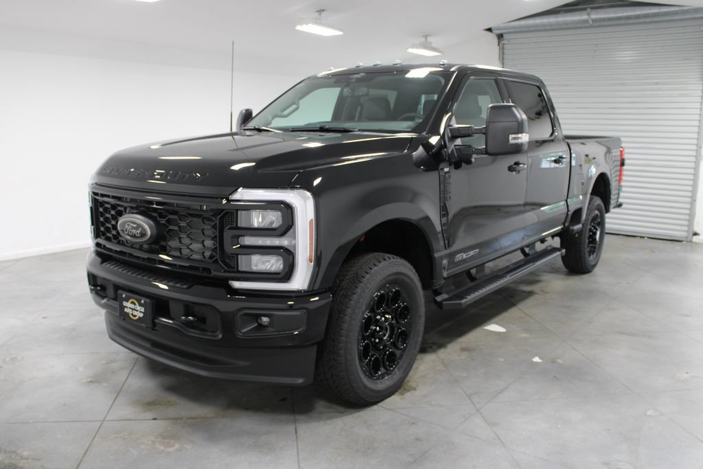 New 2026 Ford F250 XLT w/ XLT Premium Package AWD/4WD image 3
