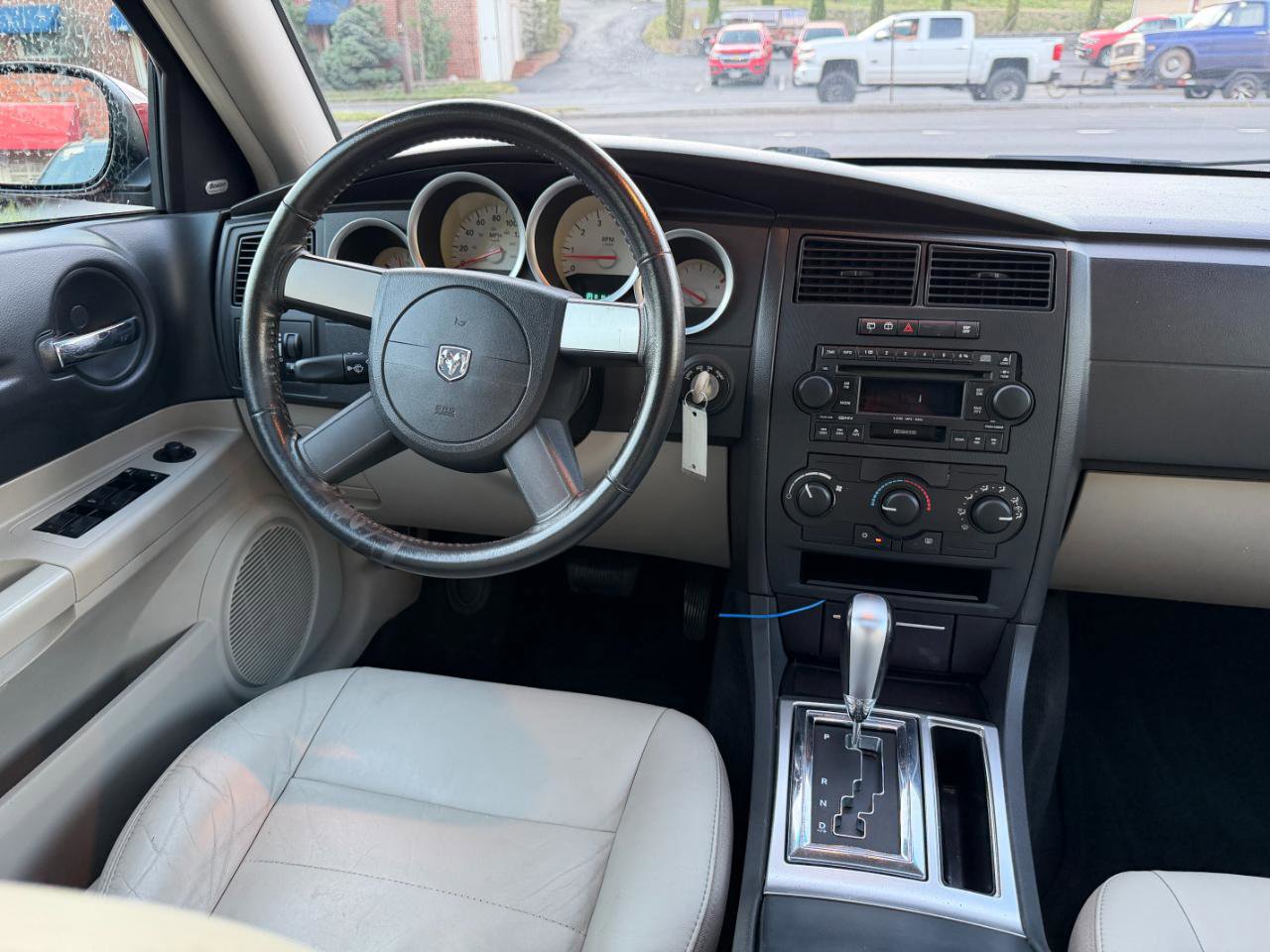 Used 2005 Dodge Magnum R/T RWD image 20