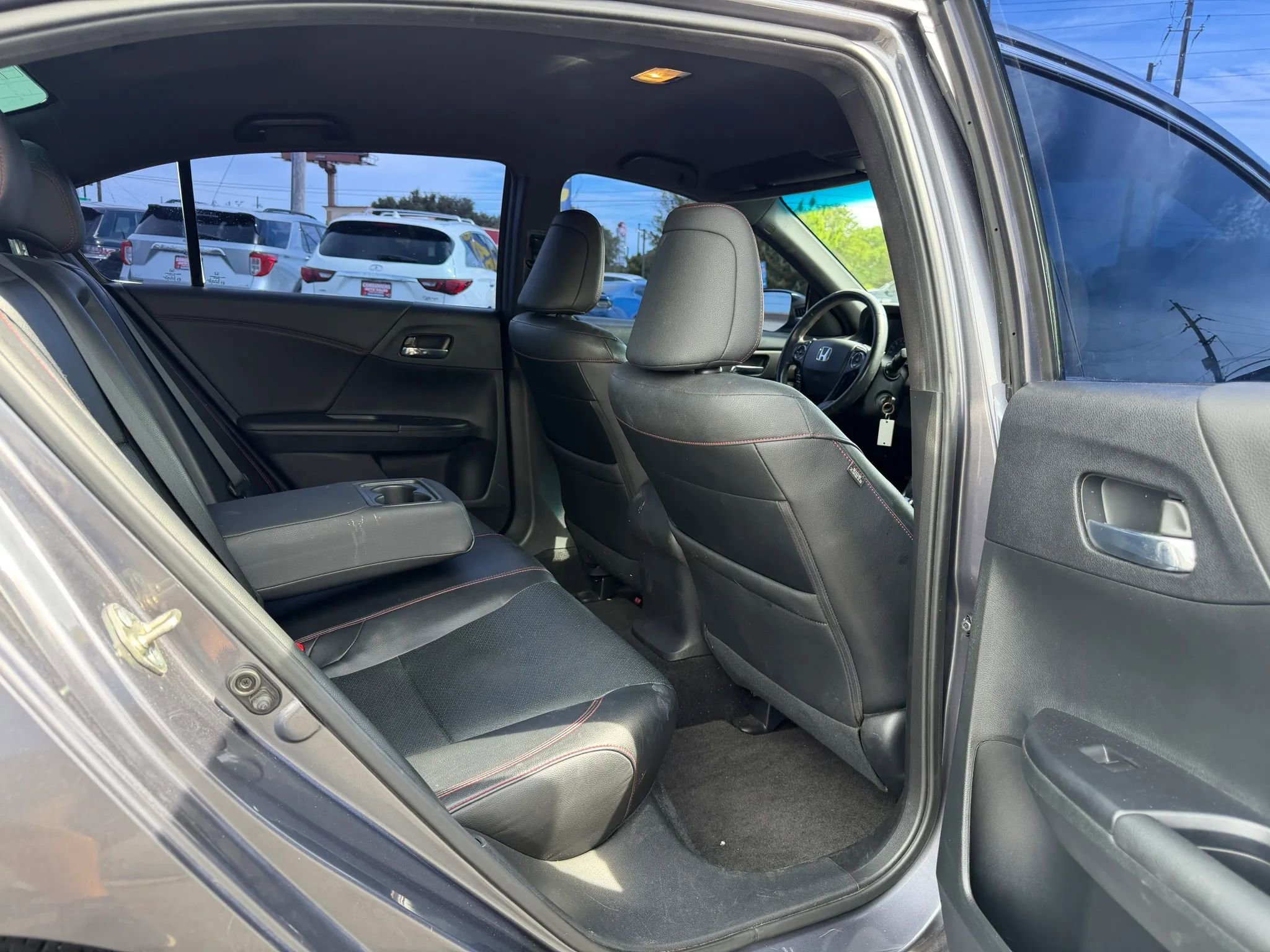 Used 2017 Honda Accord Sport Special Edition image 8