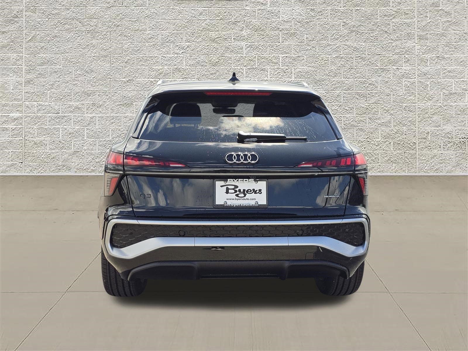 New 2026 Audi Q3 quattro 2.0T AWD/4WD image 6