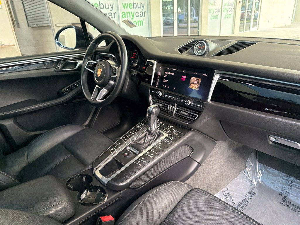 Used 2019 Porsche Macan AWD/4WD image 23