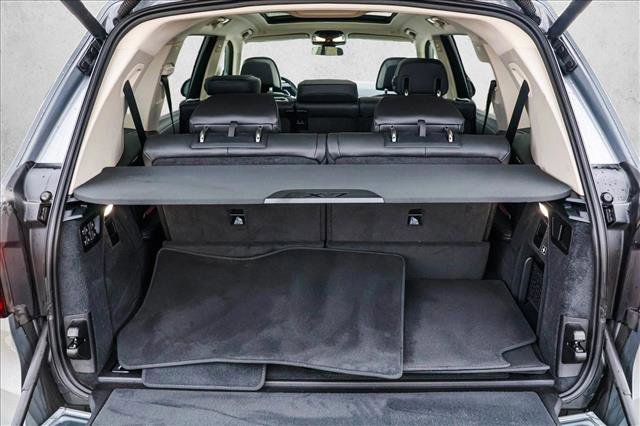 Used 2024 BMW X7 xDrive40i image 25