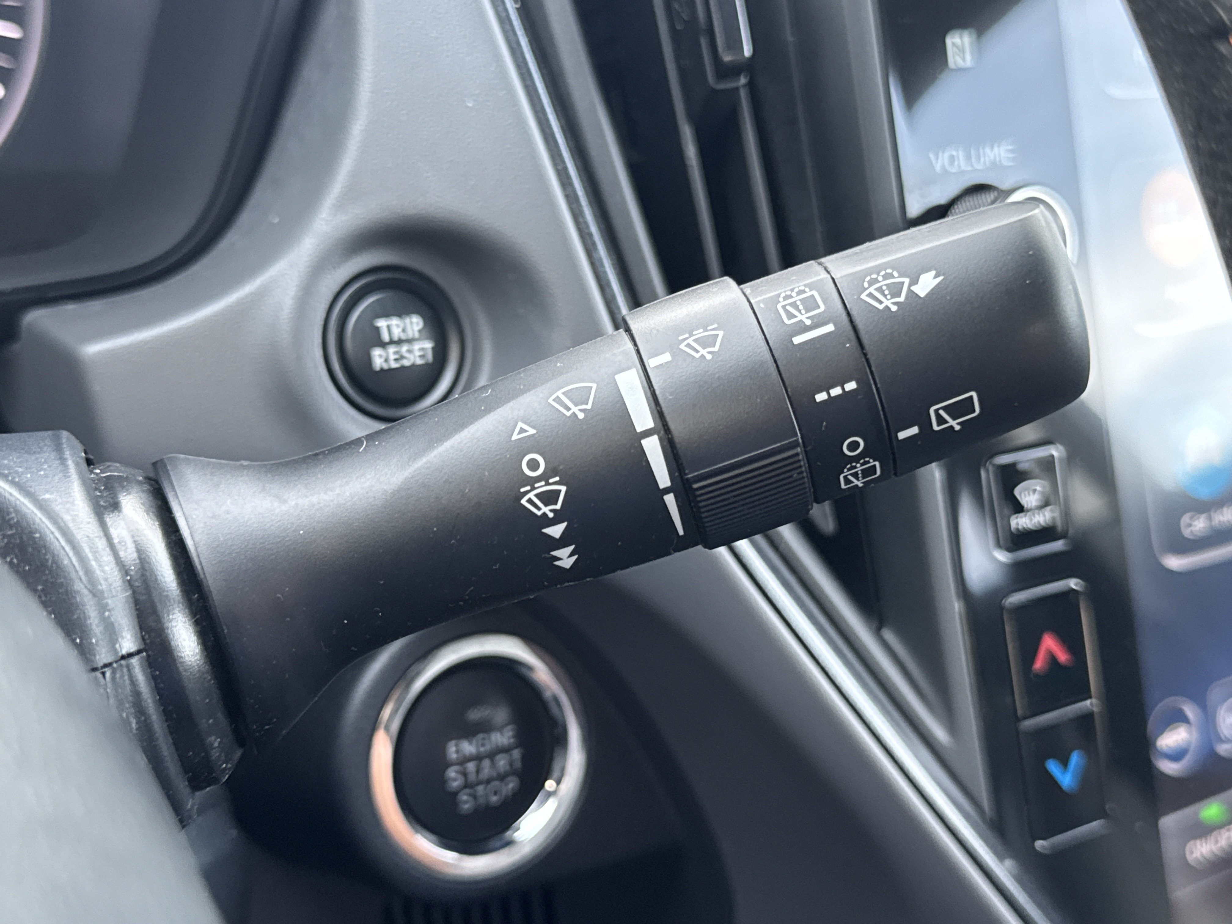 Certified 2024 Subaru Crosstrek 2.5i Limited w/ Crosstrek Mirror Package AWD/4WD image 19