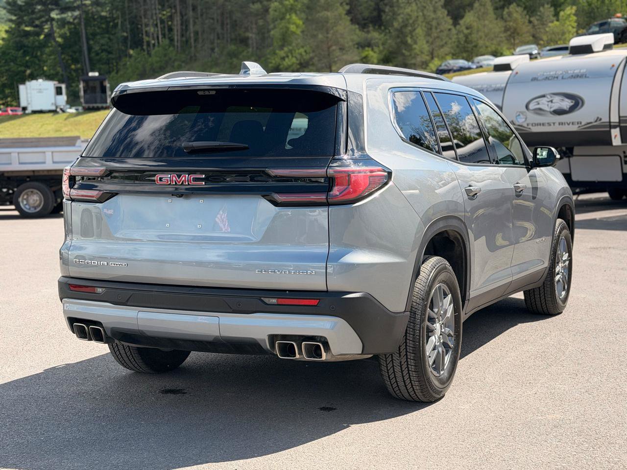 Used 2026 GMC Acadia Elevation AWD/4WD image 5