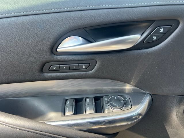 Used 2024 Cadillac XT4 Premium Luxury AWD/4WD image 16