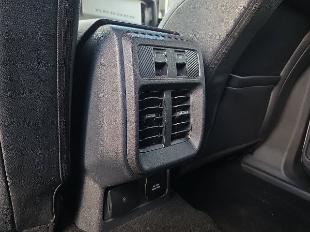 Used 2025 Ford Bronco Outer Banks AWD/4WD image 11