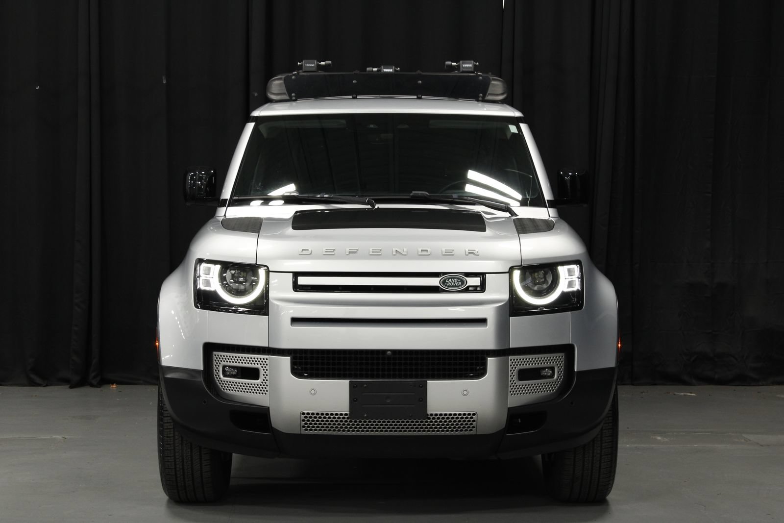 Used 2024 Land Rover Defender 110 S AWD/4WD image 10