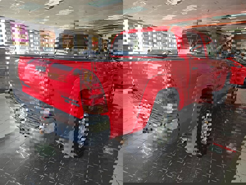 Used 2007 Toyota Tacoma PreRunner w/ SR5 Pkg #2 image 4