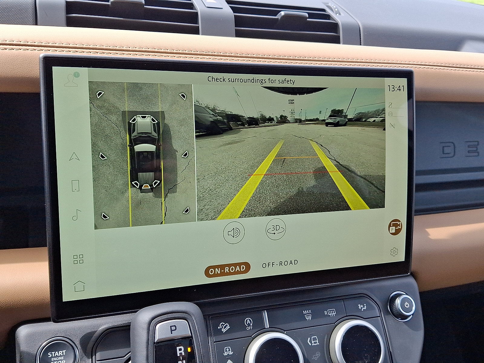 New 2026 Land Rover Defender 110 X-Dynamic SE AWD/4WD image 11