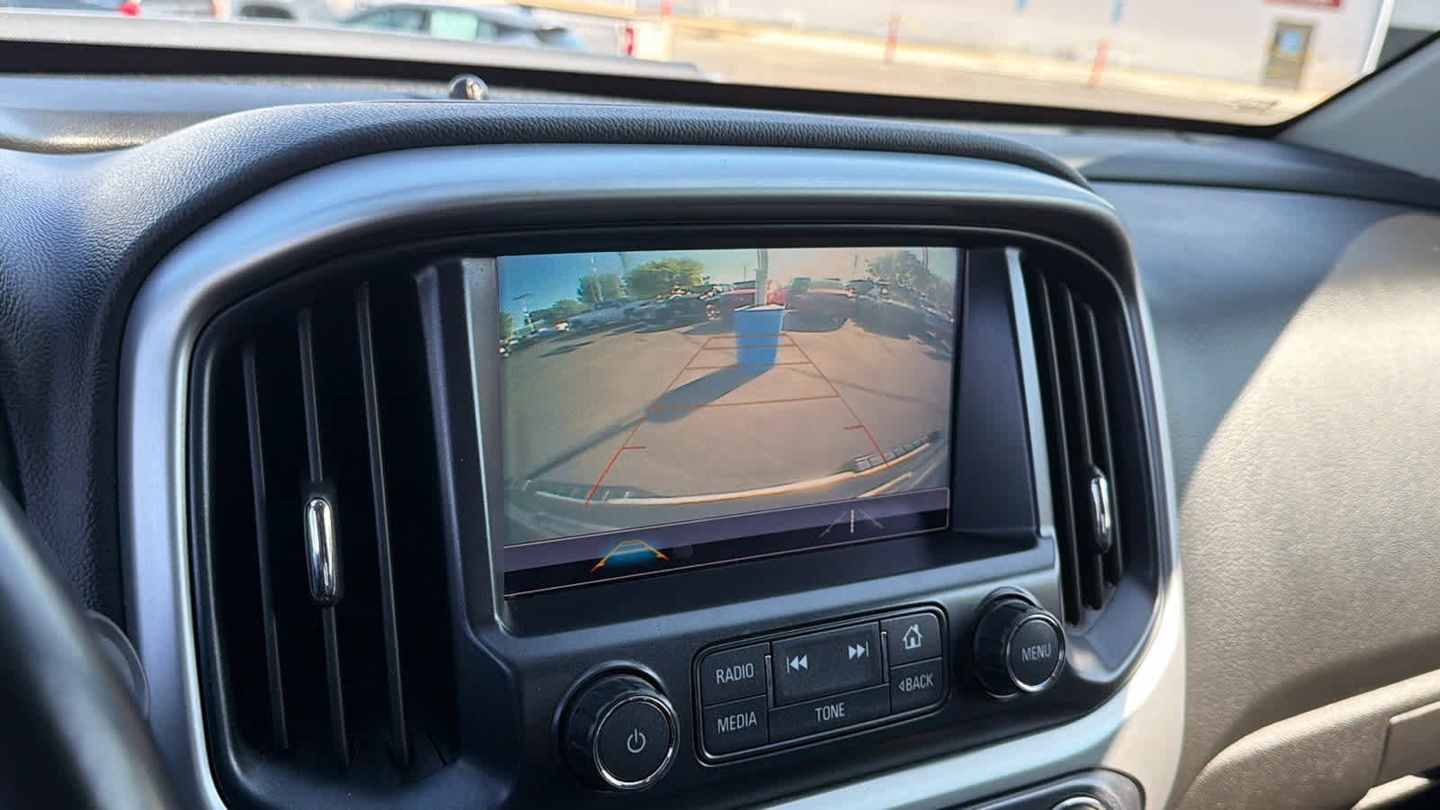 Used 2018 Chevrolet Colorado ZR2 AWD/4WD image 16