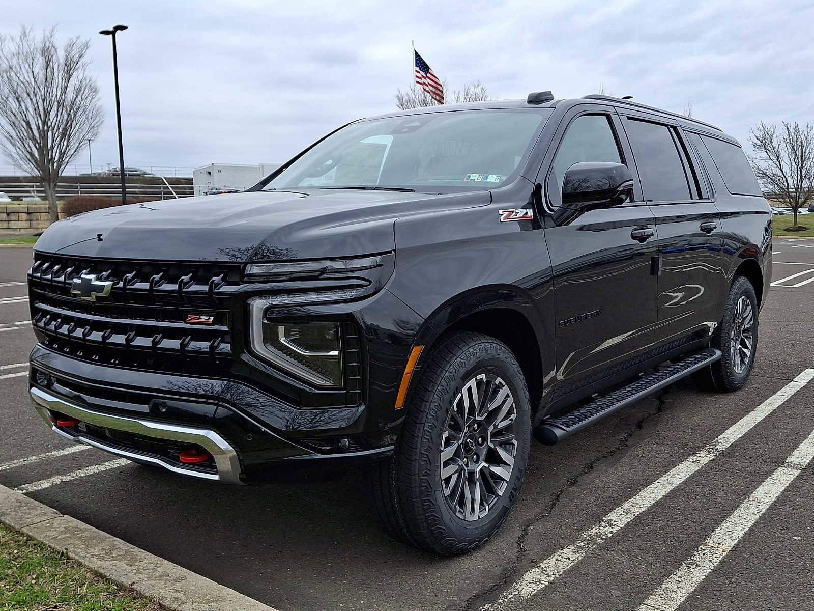 New 2026 Chevrolet Suburban Z71 w/ Z71 Off-Road Package image 3