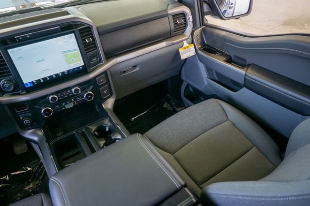 Used 2025 Ford F150 XLT w/ Equipment Group 302A MID image 28