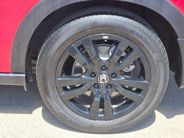 Certified 2026 Honda HR-V Sport image 9