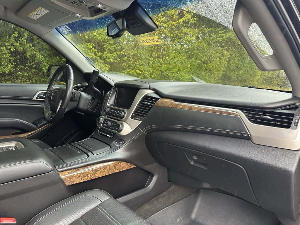Used 2015 GMC Yukon XL Denali w/ Premium Package image 6