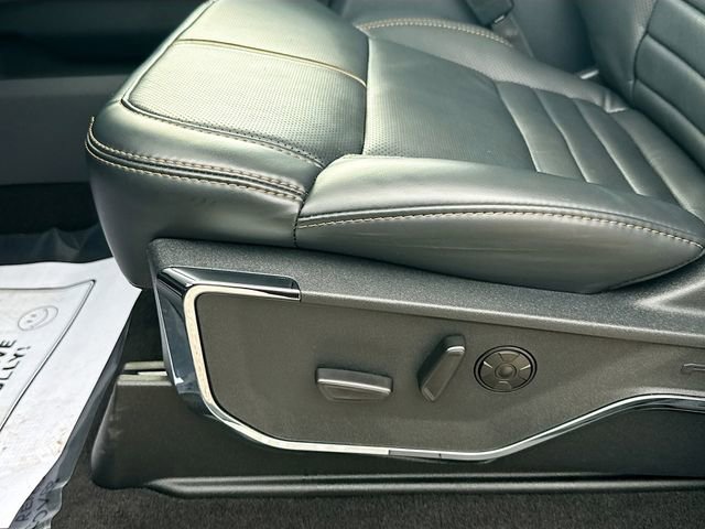 Used 2024 Ford F350 Platinum image 20