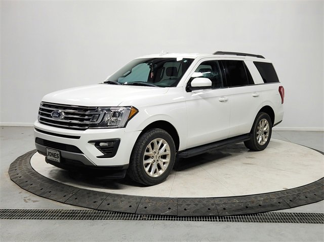 Used 2020 Ford Expedition XLT image 3