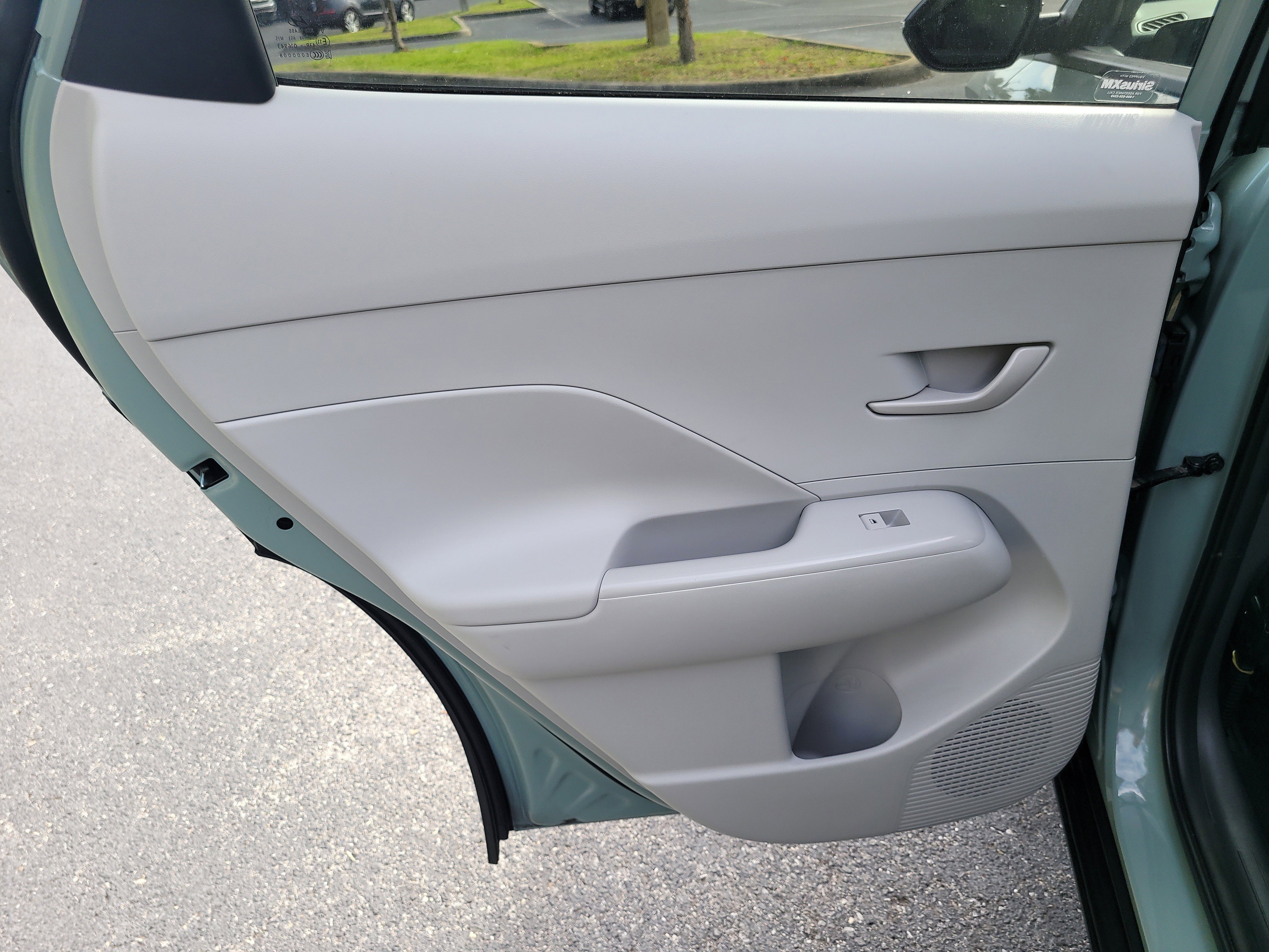 Used 2025 Hyundai Kona SEL image 12