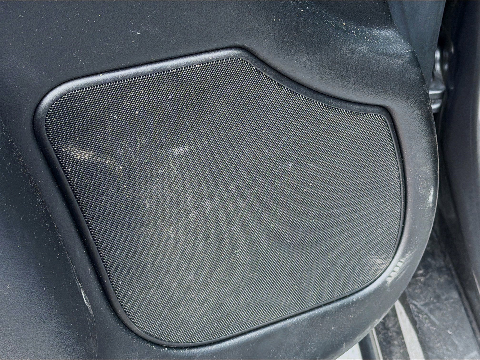 Used 2019 Jaguar XJ R-Sport image 25