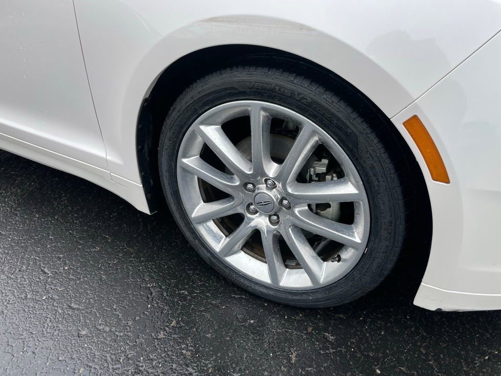 Used 2016 Lincoln MKZ w/ Equipment Group 300A Reserve image 3