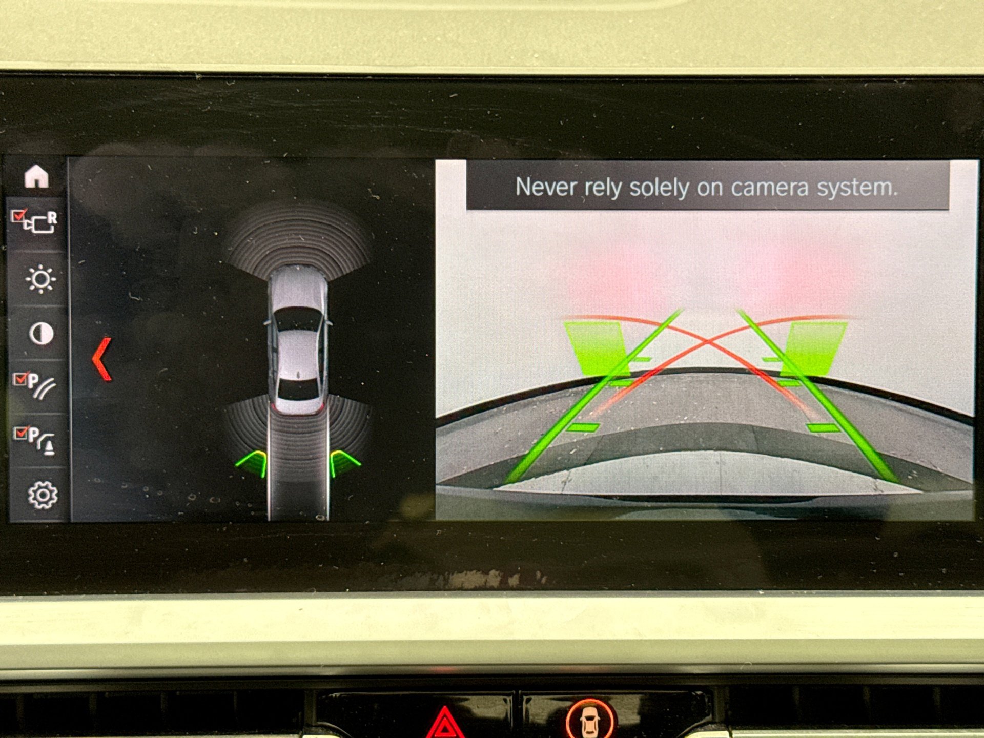 Used 2020 BMW 330i xDrive 330I NAV w/ Driving Assistance Package image 16