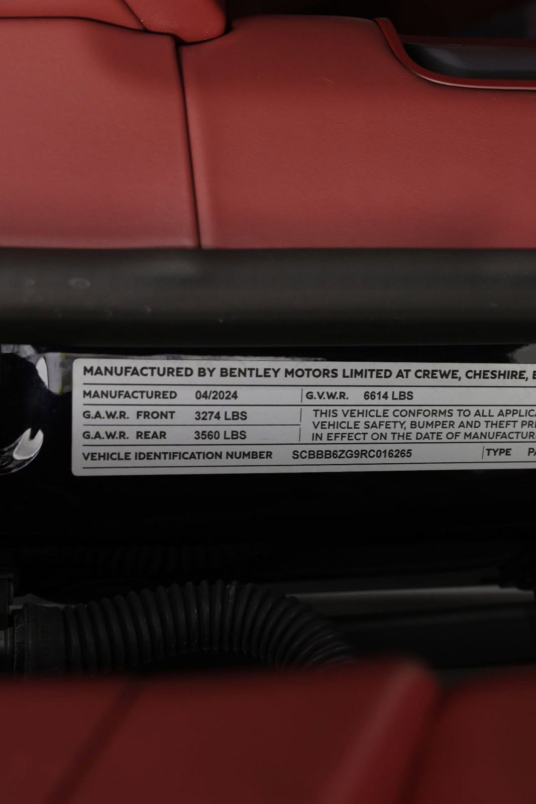 Used 2024 Bentley Flying Spur W12 image 38