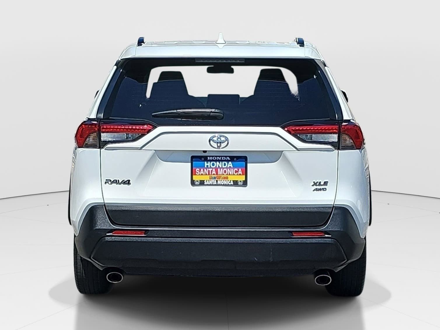 Used 2023 Toyota RAV4 XLE AWD/4WD image 6