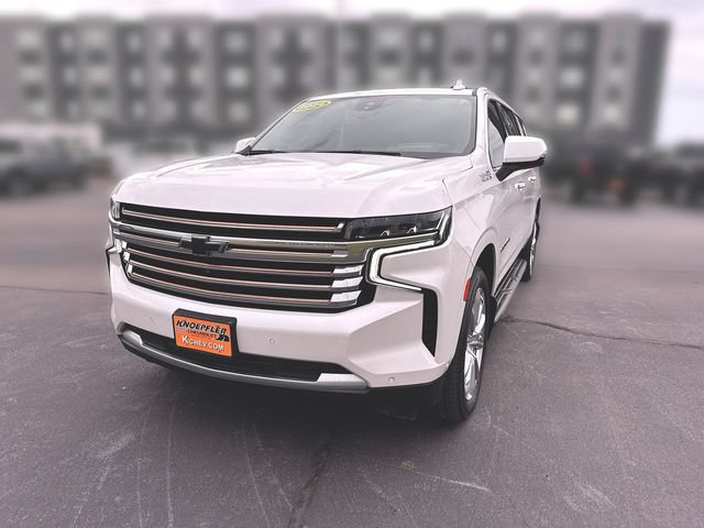 Used 2024 Chevrolet Suburban High Country w/ Advanced Technology Package AWD/4WD 360° Tour