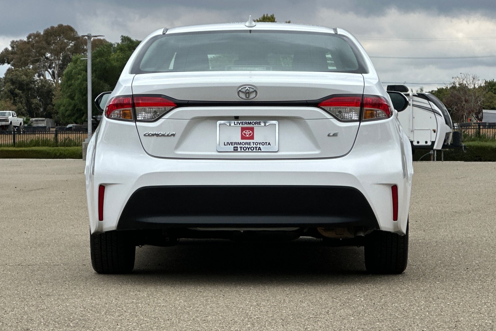 Used 2024 Toyota Corolla LE FWD image 5