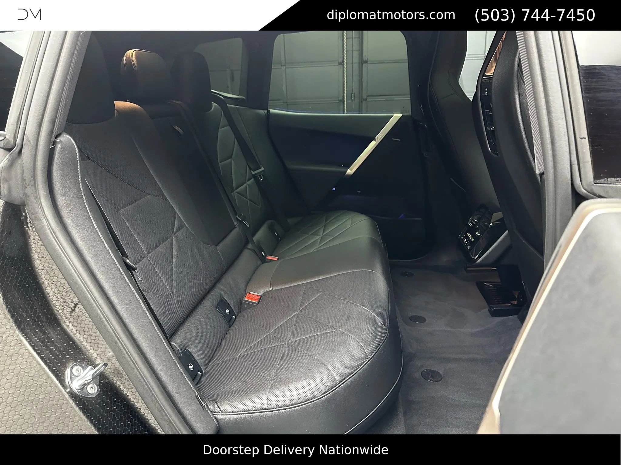 Used 2024 BMW iX xDrive50 w/ Sport Package image 21