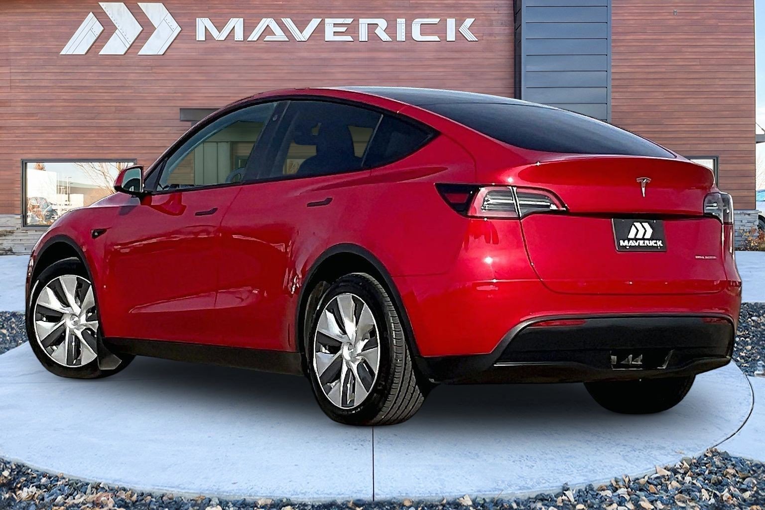 Used 2022 Tesla Model Y Long Range image 4