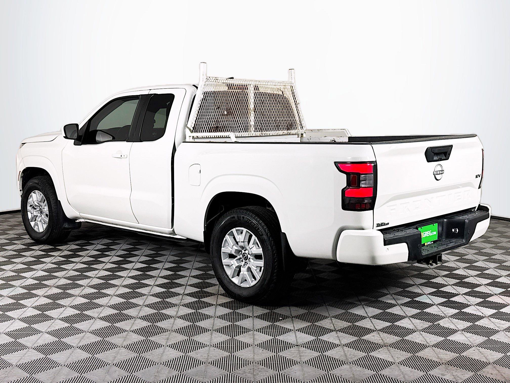 Used 2023 Nissan Frontier SV w/ SV Convenience Package image 6