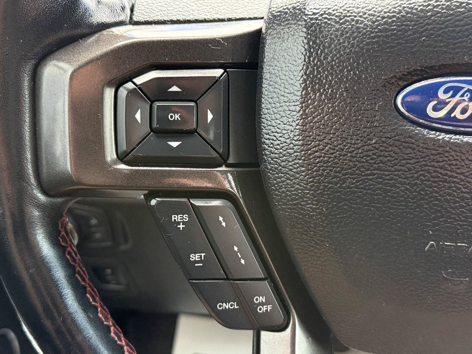 Used 2021 Ford Expedition Limited AWD/4WD image 15