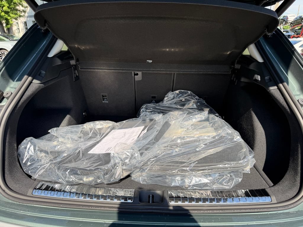 New 2026 Audi Q3 quattro 2.0T AWD/4WD image 28