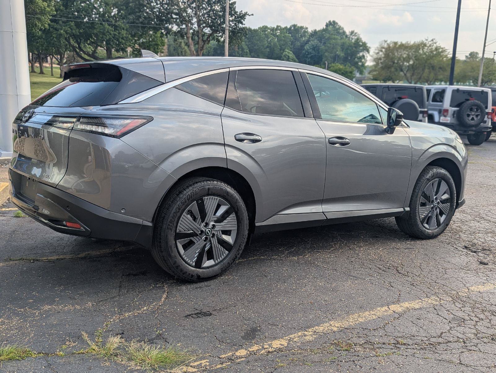 Used 2025 Nissan Murano SL w/ Cargo Package AWD/4WD image 16