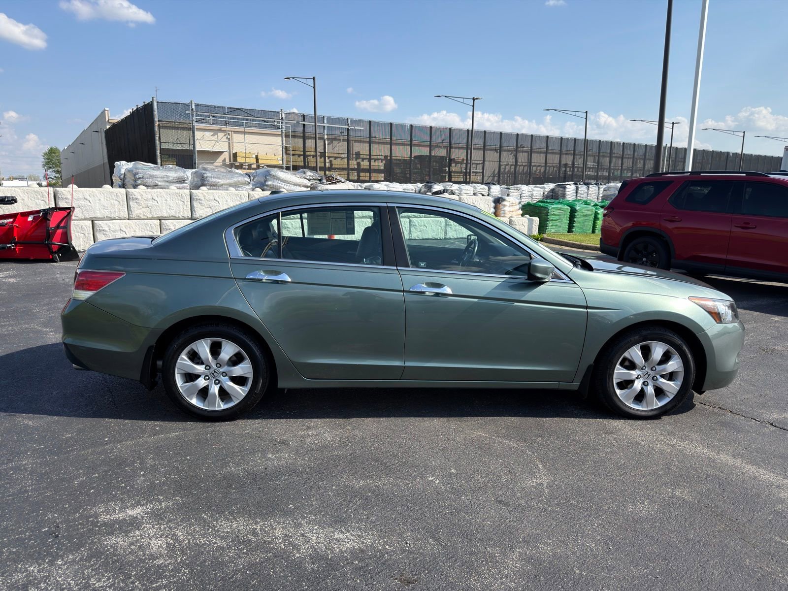 Used 2010 Honda Accord EX-L image 9