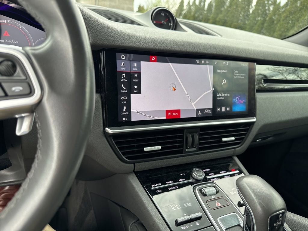 Certified 2020 Porsche Cayenne image 13