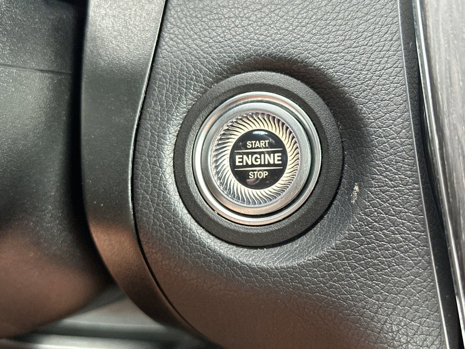 Certified 2022 Mercedes-Benz GLC 300 image 24