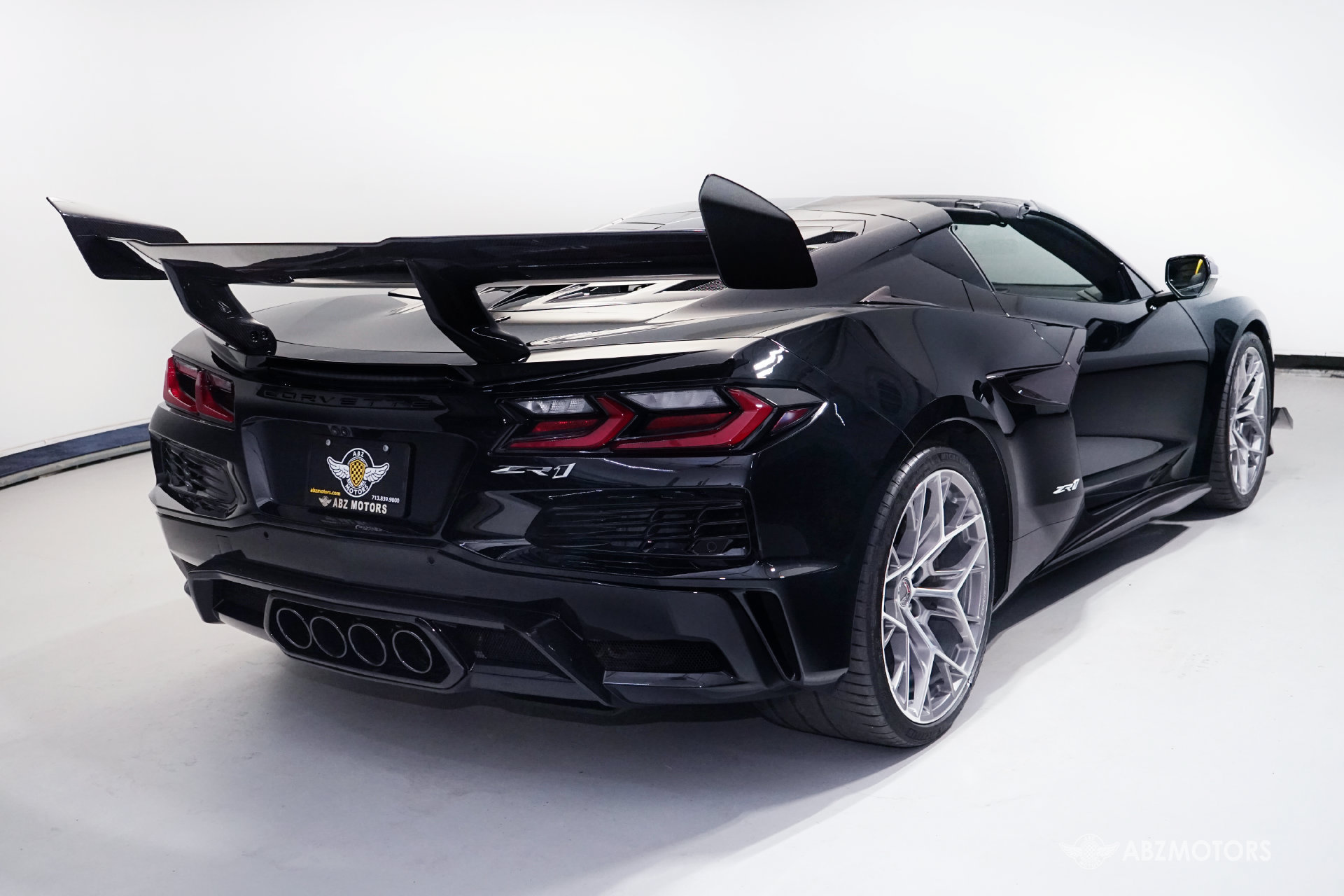 Used 2026 Chevrolet Corvette ZR1 RWD image 5